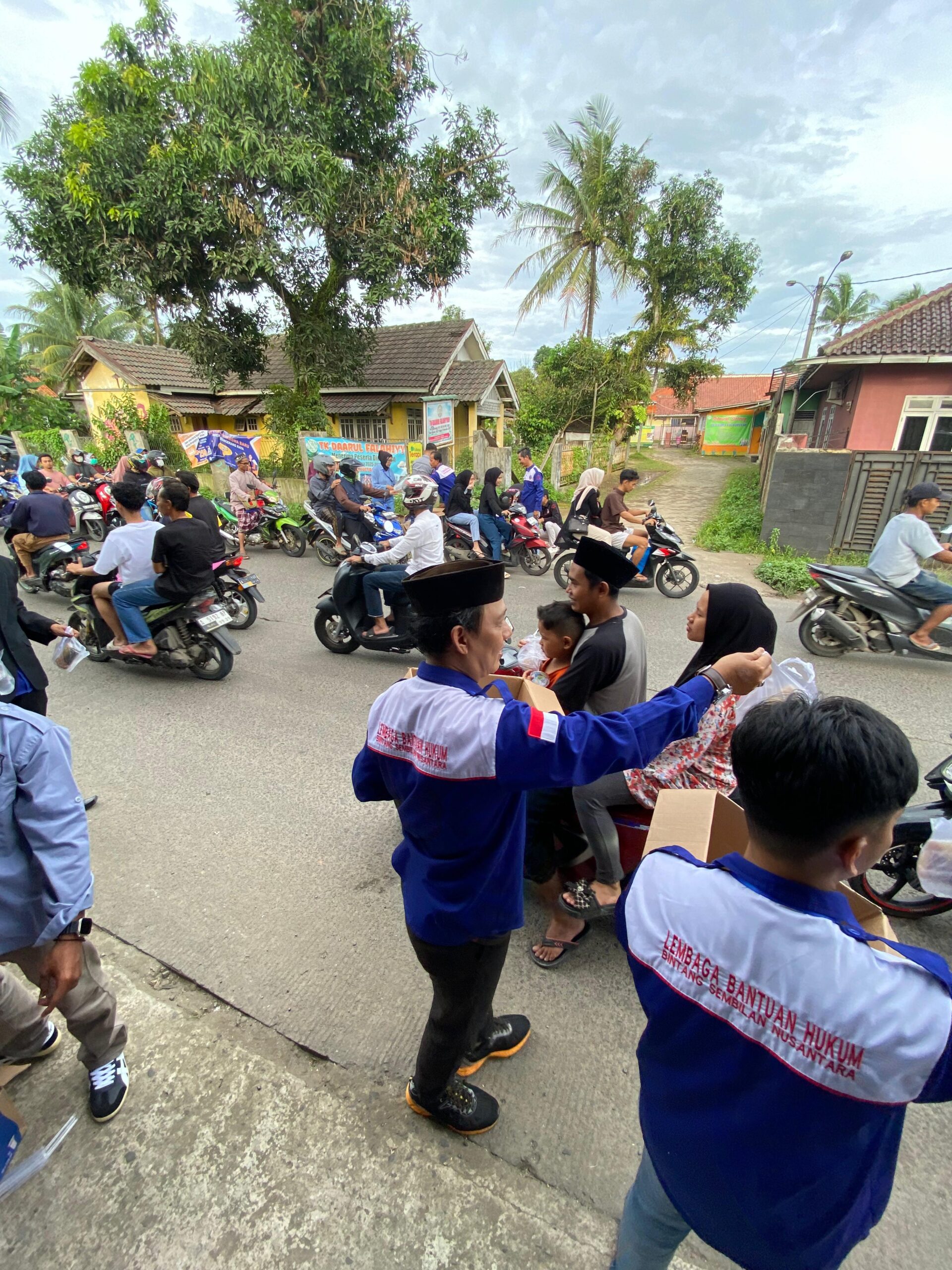 LBH BSN Berbagi Takjil dan Perkuat Solidaritas di Bulan Ramadhan